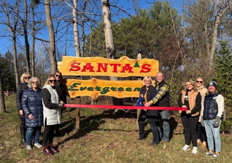 Santa’s Evergreens joins the Hudson Chamber of Commerce – Ribbon Cutting